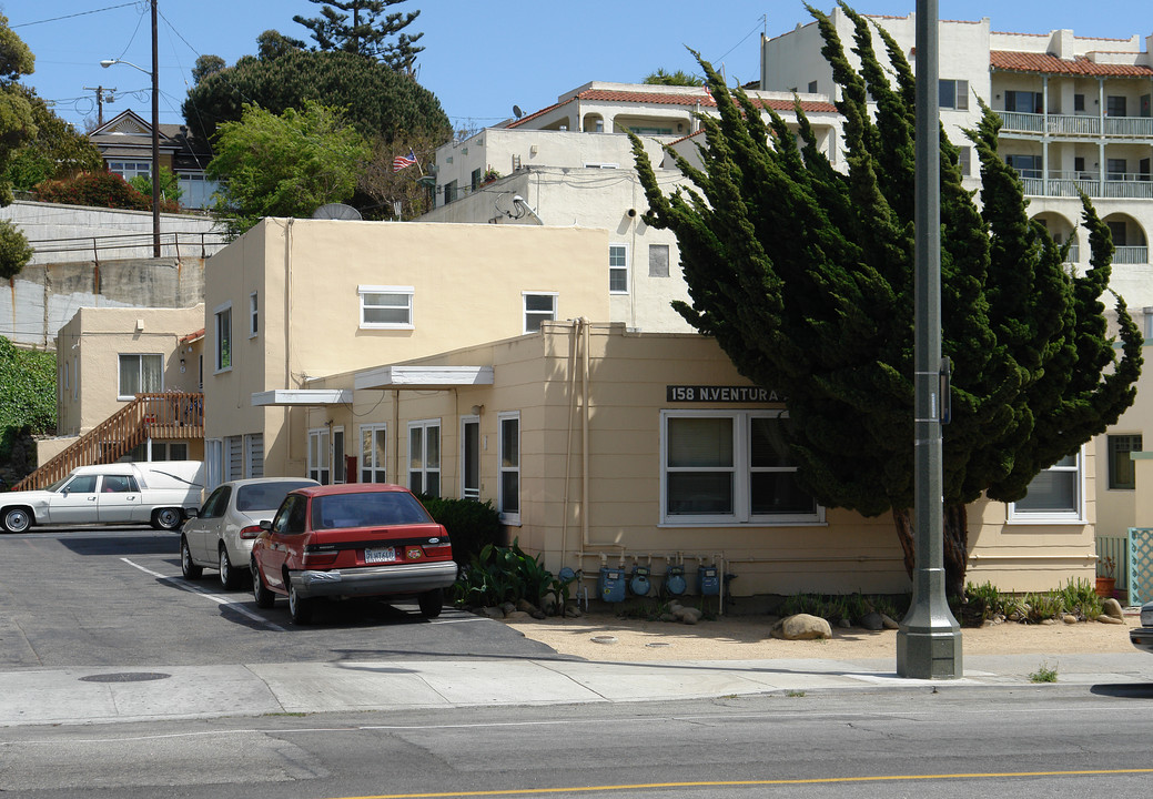 158 N Ventura Ave in Ventura, CA - Foto de edificio