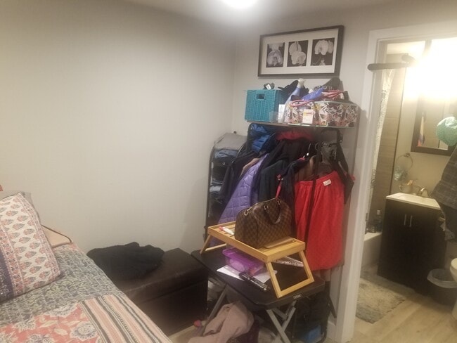 3500 E 58th St, Unit D in Maywood, CA - Building Photo - Building Photo