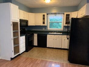 3201 Catskill Ct in Lexington, KY - Foto de edificio - Building Photo