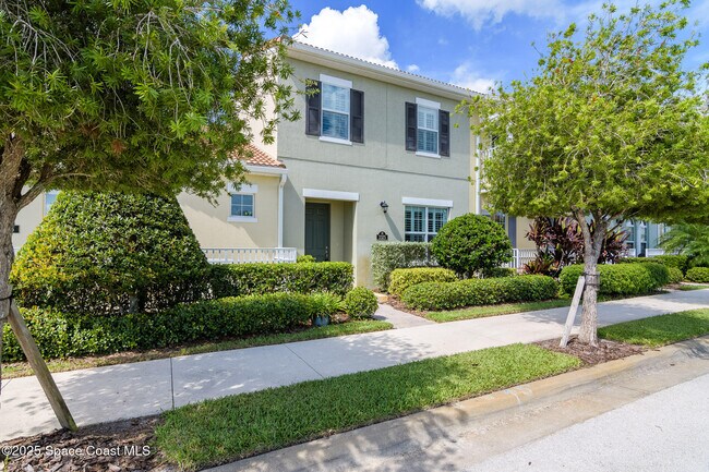3325 Sedge Dr in Rockledge, FL - Foto de edificio - Building Photo