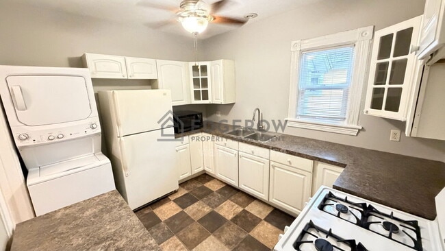 635 Lafayette Ave NE in Grand Rapids, MI - Building Photo - Building Photo