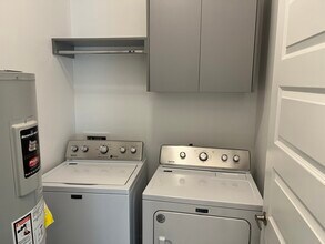 1723 W Marlin St, Unit 2 in Pharr, TX - Building Photo - Building Photo