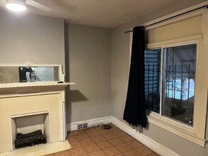 7138 Race St in Pittsburgh, PA - Foto de edificio - Building Photo