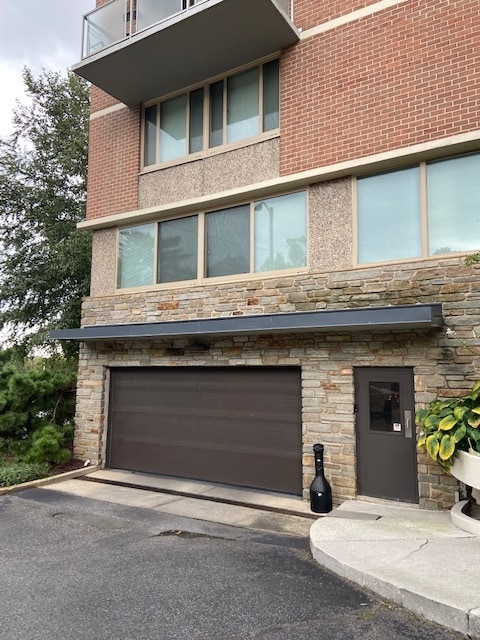 property at 1 E University Pky