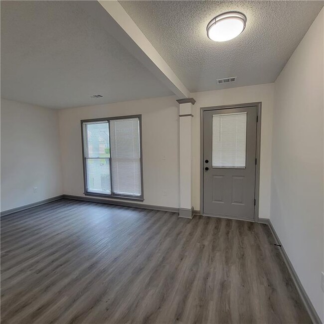 3045 Binghampton Ln in Lawrenceville, GA - Building Photo - Building Photo