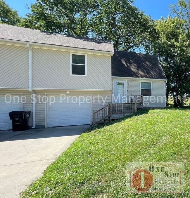 property at 19103 E 18th St N