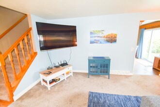 1030 Coppens Rd in Green Bay, WI - Building Photo - Building Photo