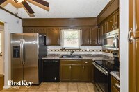 10812 Gregory Ln photo'