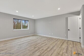 623 AK-3 in Wasilla, AK - Foto de edificio - Building Photo