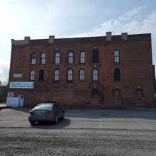The Buffalo Palace Apartments in Buffalo, NY - Foto de edificio - Building Photo