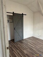 810 S Cameron St in Victoria, TX - Building Photo - Building Photo