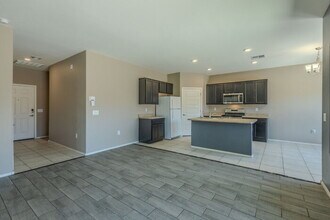 7515 W Teton Rd in Tucson, AZ - Building Photo - Building Photo