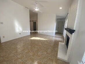 2702 Stonecreek Pl in Carrollton, TX - Building Photo - Building Photo
