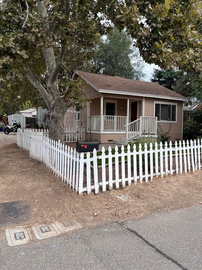 7285 Quarry Ln in Penryn, CA - Building Photo - Building Photo