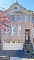 25505 Oak Medley Terrace in Aldie, VA - Building Photo