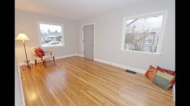 1024 E Hoffman Ave in Spokane, WA - Building Photo - Building Photo