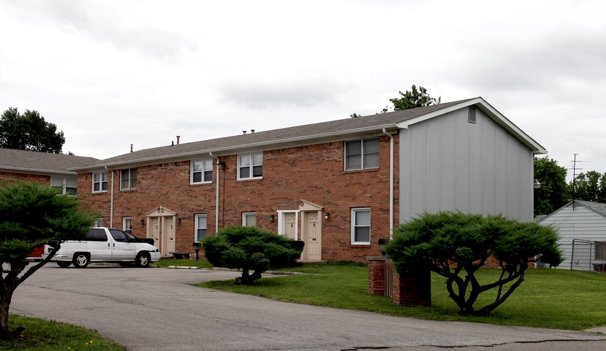 5035 Fletcher Ave in Indianapolis, IN - Building Photo