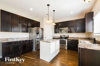 5509 W Woods Edge Dr in McCordsville, IN - Building Photo - Building Photo
