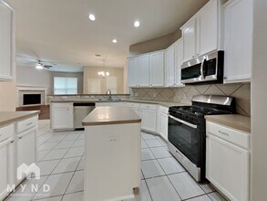 3202 Black Ln in Pearland, TX - Building Photo - Building Photo