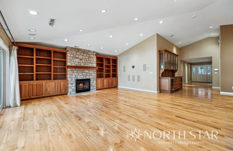17349 Kelok Rd in Lake Oswego, OR - Building Photo - Building Photo