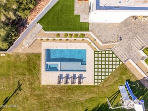 4905 E White Gates Dr in Phoenix, AZ - Building Photo - Building Photo