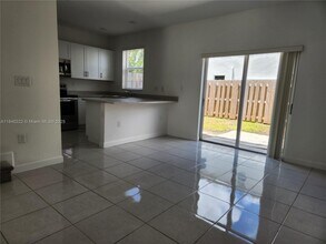 2693 SE 19th St in Homestead, FL - Building Photo - Building Photo