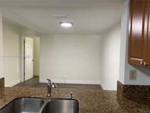 8250 SW 149th Ct, Unit B-201 in Miami, FL - Building Photo - Building Photo