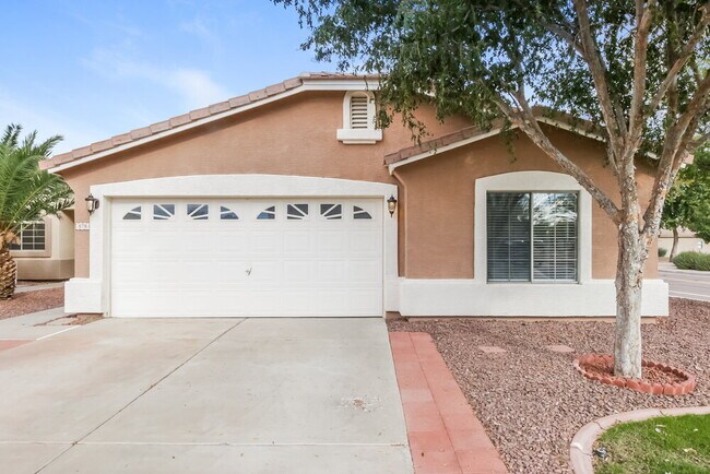 property at 878 E Pollino St