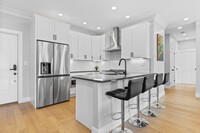 230 Havre St, Unit 3 in Boston, MA - Building Photo - Building Photo