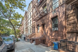 29 W 84th St in New York, NY - Building Photo - Building Photo