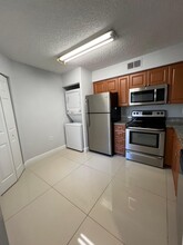 5104 Glenmoor Dr in West Palm Beach, FL - Building Photo - Building Photo