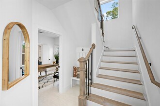 712 W Donovan St in Houston, TX - Building Photo - Building Photo