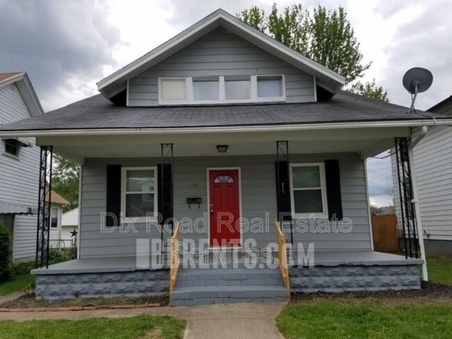 property at 914 Chelsea Ave