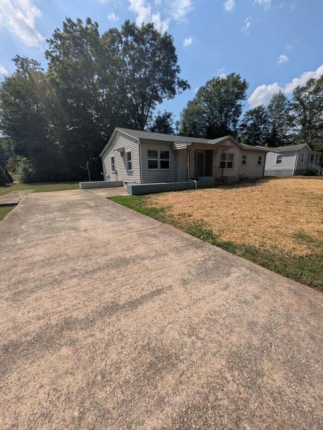 property at 1829 1st St NE