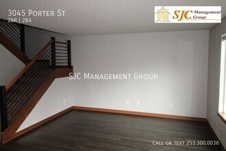 3045 Porter St in Enumclaw, WA - Building Photo - Building Photo