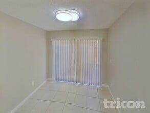 6612 Northhaven Ct in Riverview, FL - Building Photo - Building Photo