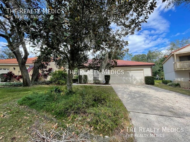 property at 1168 E Winged Foot Cir