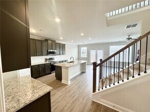 7252 Millbrae Walk in Flowery Branch, GA - Building Photo - Building Photo