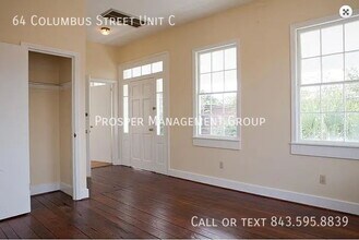 64 Columbus St in Charleston, SC - Foto de edificio - Building Photo