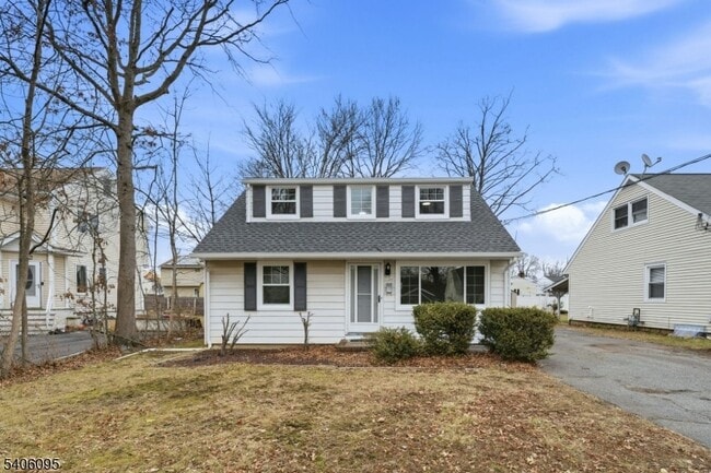 property at 46 Glenwood Ave