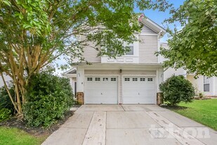 1711 Crabapple Tree Ln in Charlotte, NC - Building Photo