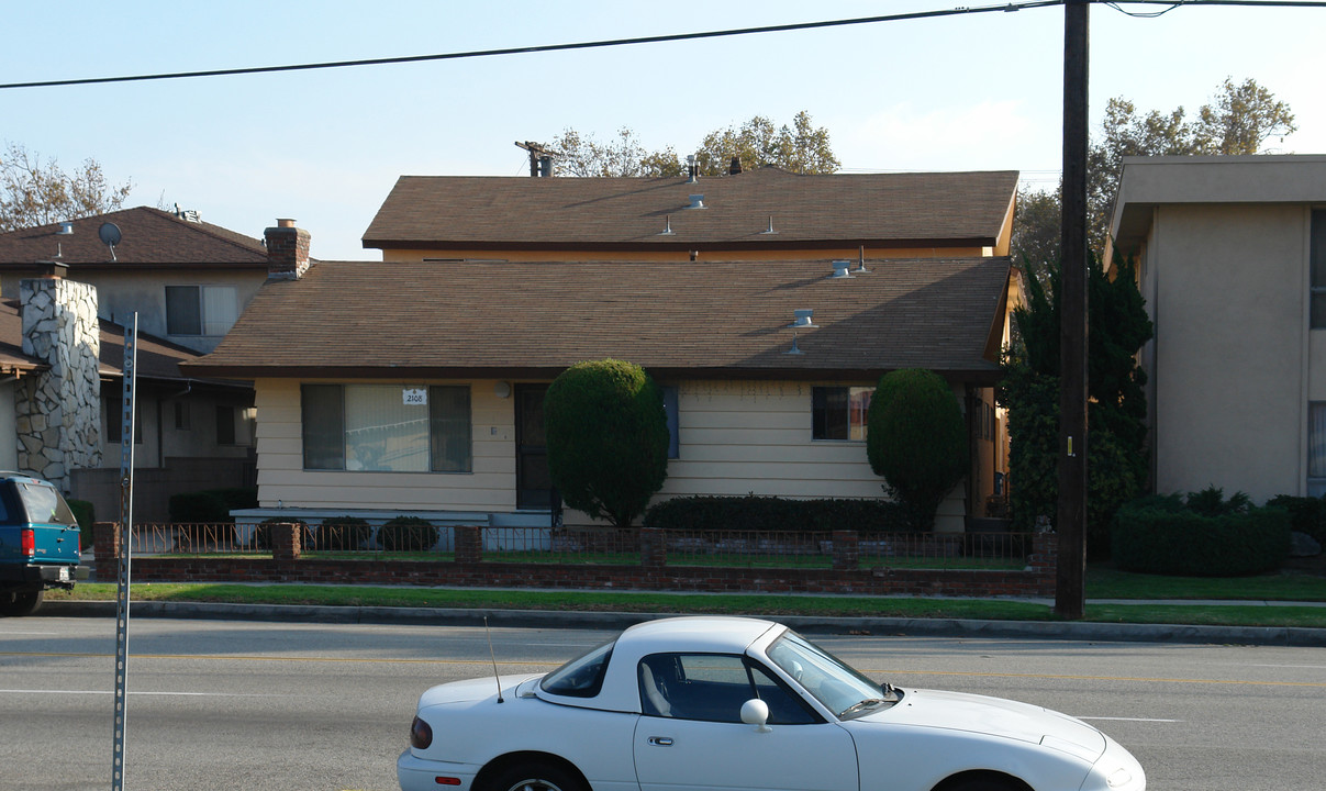 2108 W 182nd St in Torrance, CA - Building Photo