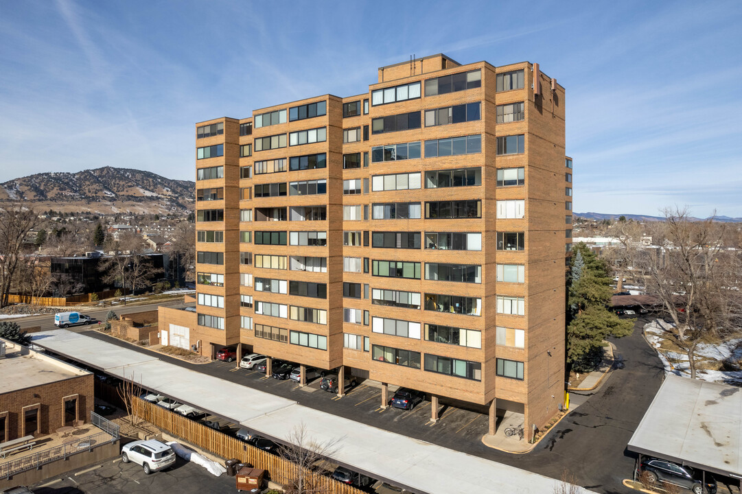 Horizon West in Boulder, CO - Building Photo