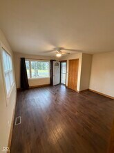 555 Birch St in Westfield, IN - Building Photo - Building Photo