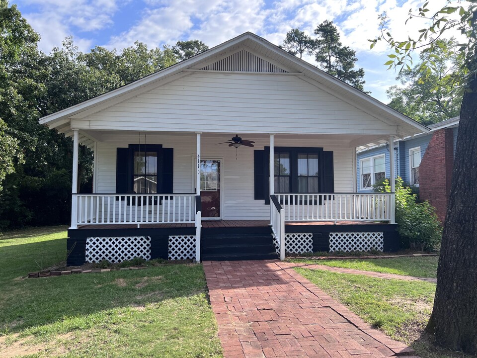 411 W Forest Ave in North Augusta, SC - Building Photo