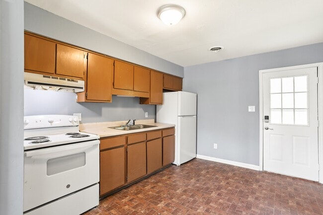 property at 1322 Sportsman Trail