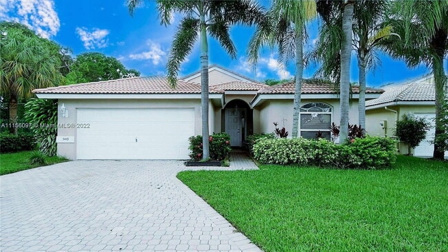 property at 5449 Grande Palm Cir