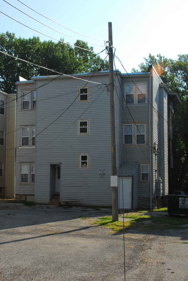 3002-3008 Mcgee St in Kansas City, MO - Building Photo - Building Photo