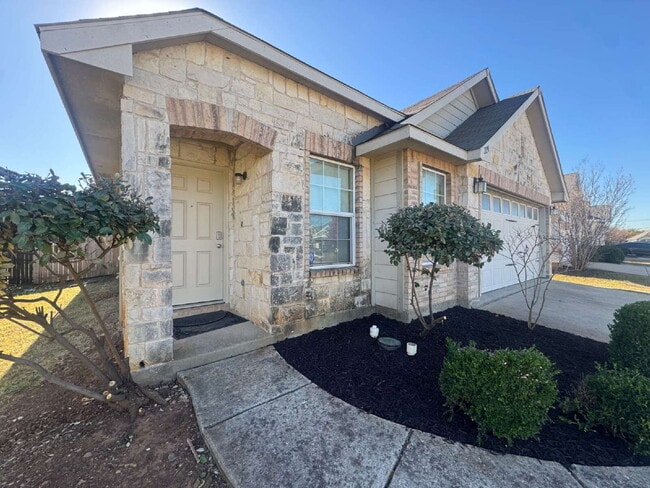 property at 220 Cres Ridge Dr