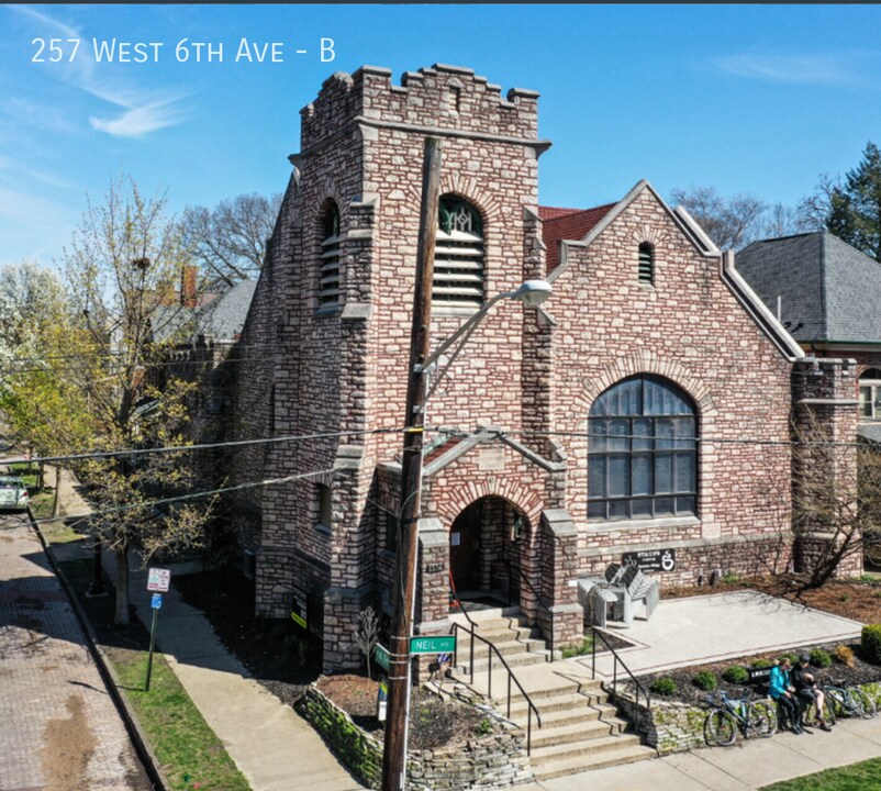 257 W 6th Ave in Columbus, OH - Building Photo